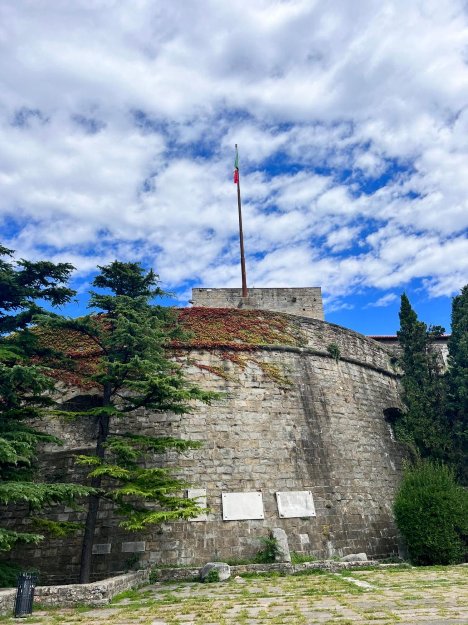 Appartamento Al Castello トリエステ エクステリア 写真
